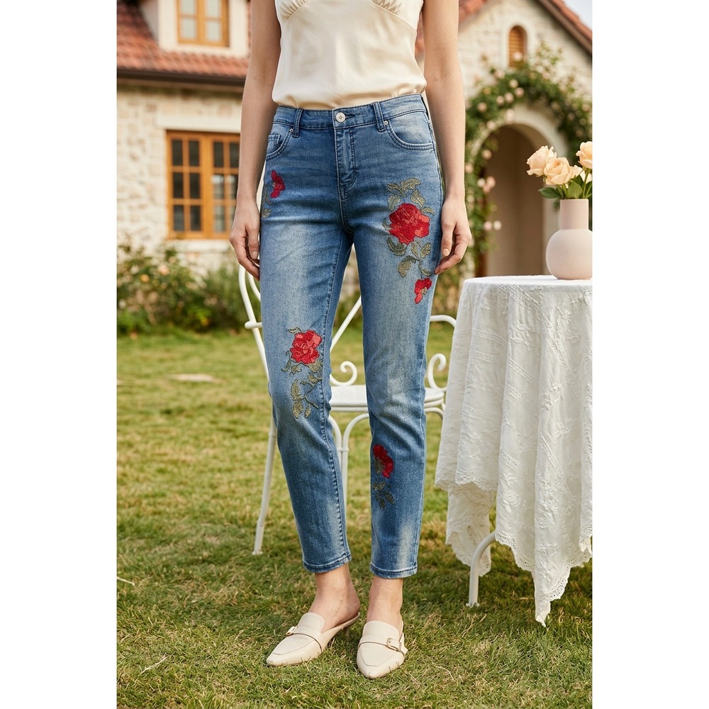 Vintage America Blues‎ Gratia Floral Embroidered Boyfriend Jeans Med Wash Size 4